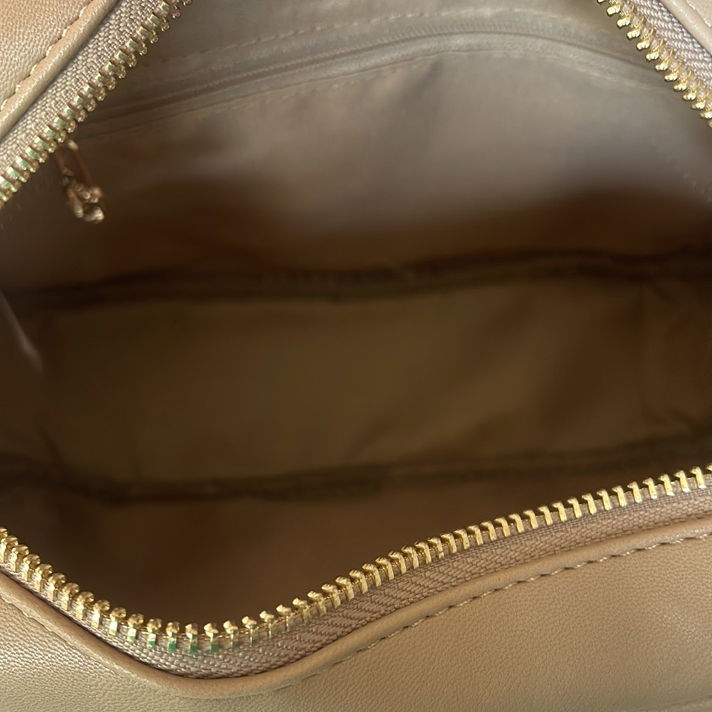 Valentino Orlandi Quilted Satchel Crossbody Bag (comes with Christmas Twilly) - Picture 8 of 11